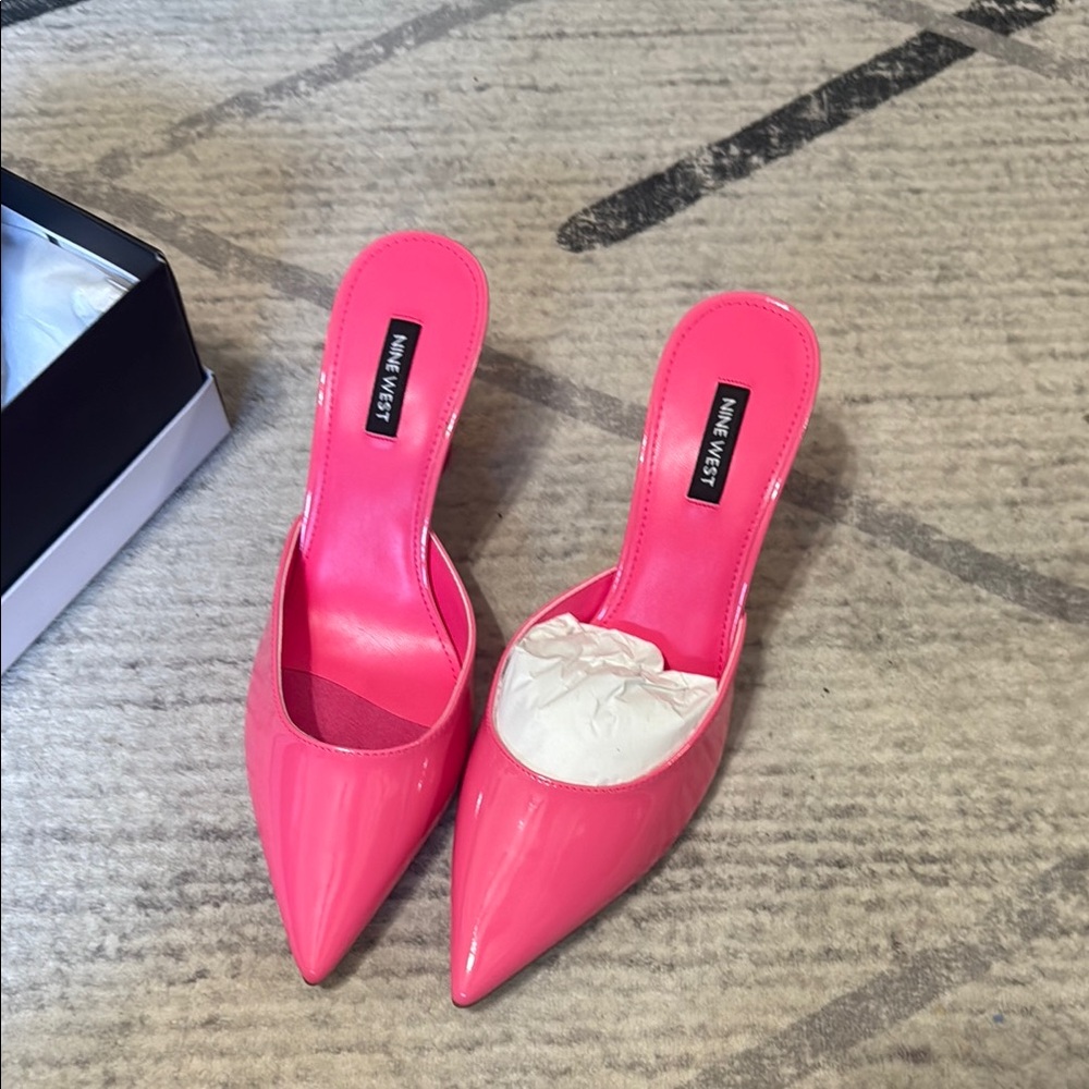 Brand New Nine West Hot Pink Pointed Heels